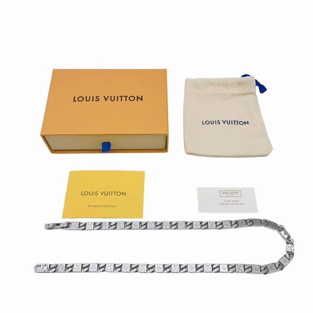 Louis Vuitton路易威登 Monogram Tied Up时尚-项链-男款-银色-古巴链！Monogram Tied U 项链编码:M00919-官网