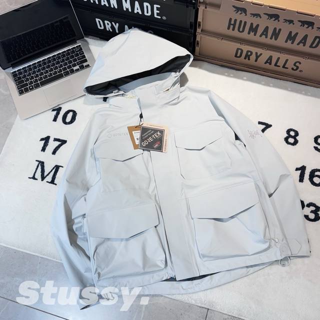 Stussy 24Ss Gore-Tex M65 Jacket联名全压胶硬壳冲锋衣滑雪服 帽子可收纳 男女同款 情侣款 -面料：原版一比一Goretex三防面料