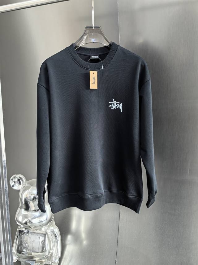 顶级版本 长期款Stussy 斯图西 Ss22 经典后背字母大Logo印花圆领卫衣 男女同款 *面料采用350G 纯棉毛圈 *市场天花板品质 三标 包装 同步专