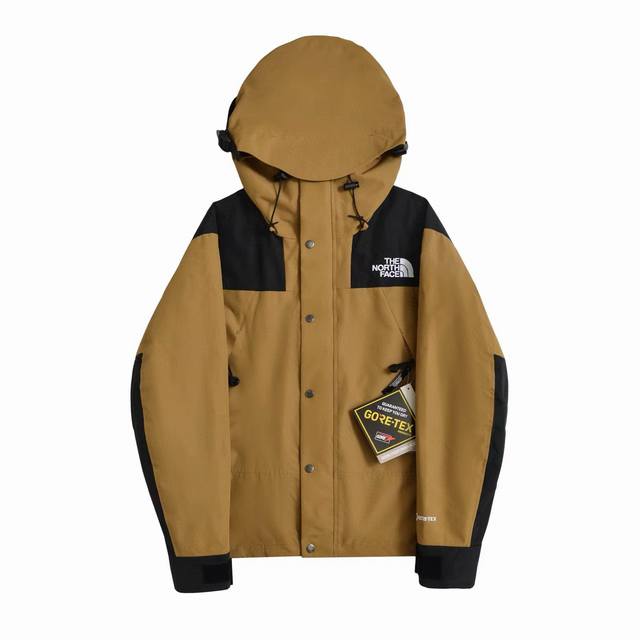 The North Face 北面1990冲锋衣官网爆款代购长青款爆款发售，货硬不硬好不好卖就不需多介绍了 本次19款产品2方面做了质的提升：1、防水为国际Is