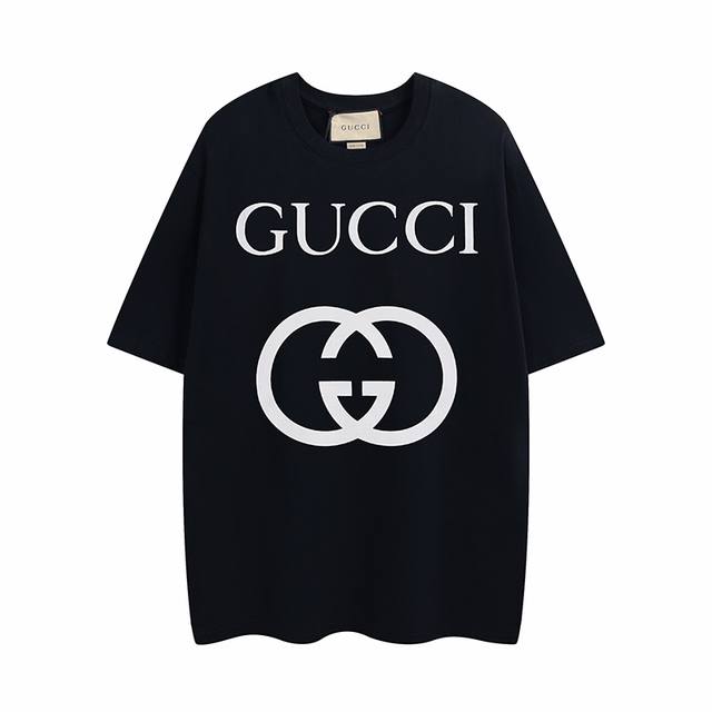 Gucci 古驰 经典款饰互扣式双G超大造型印花短袖 原版面料 官方同款 定制240克同缸染面料 手感非常舒服 春夏最新砖柜同步 Os落肩版型 时尚又个性 超级